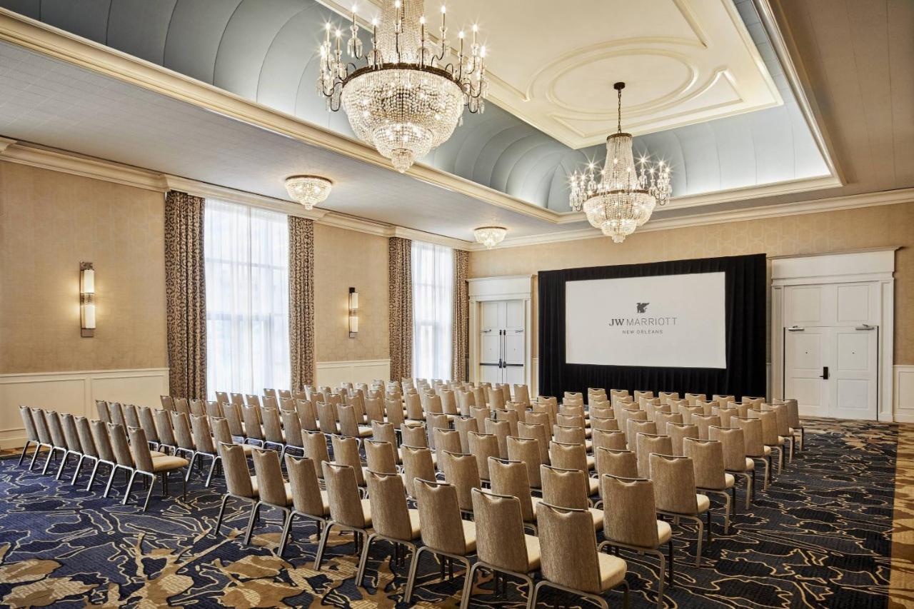 Jw Marriott New Orleans Hotel Exterior photo